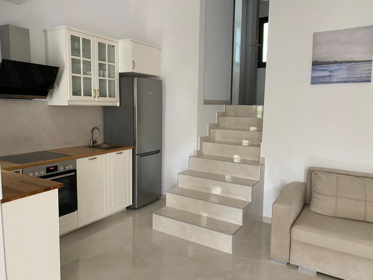 Irini Apartment Χανιώτη Εξωτερικό φωτογραφία