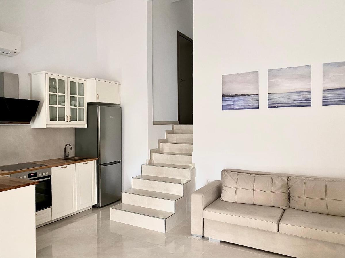 Irini Apartment Χανιώτη Εξωτερικό φωτογραφία