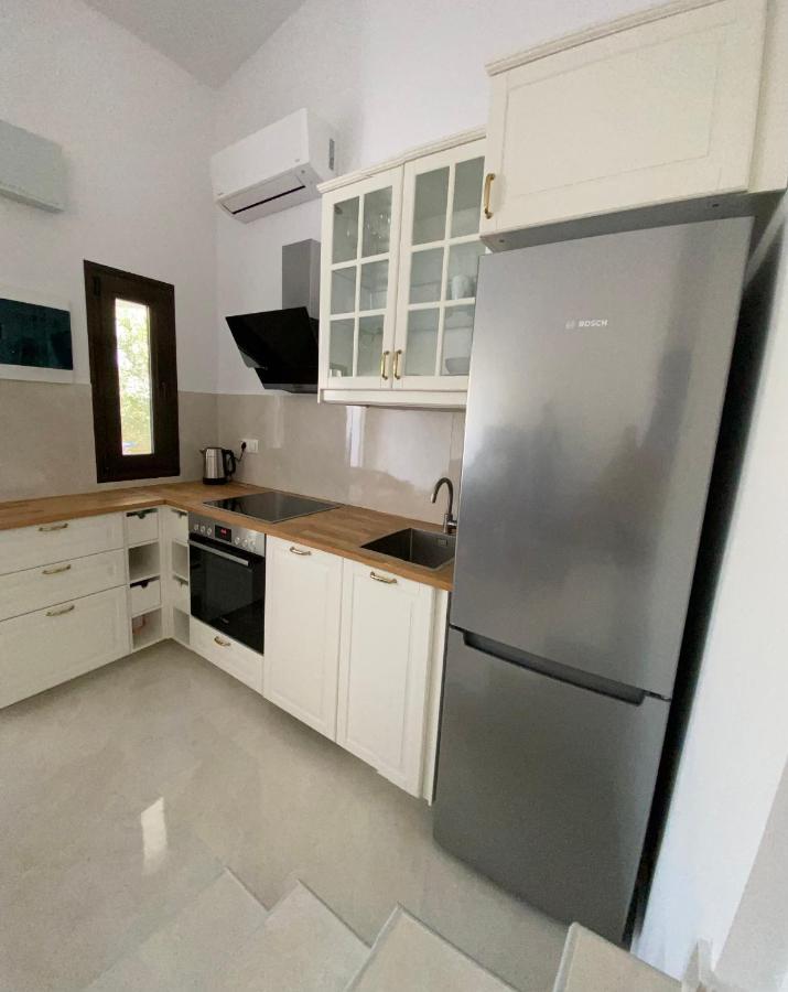 Irini Apartment Χανιώτη Εξωτερικό φωτογραφία